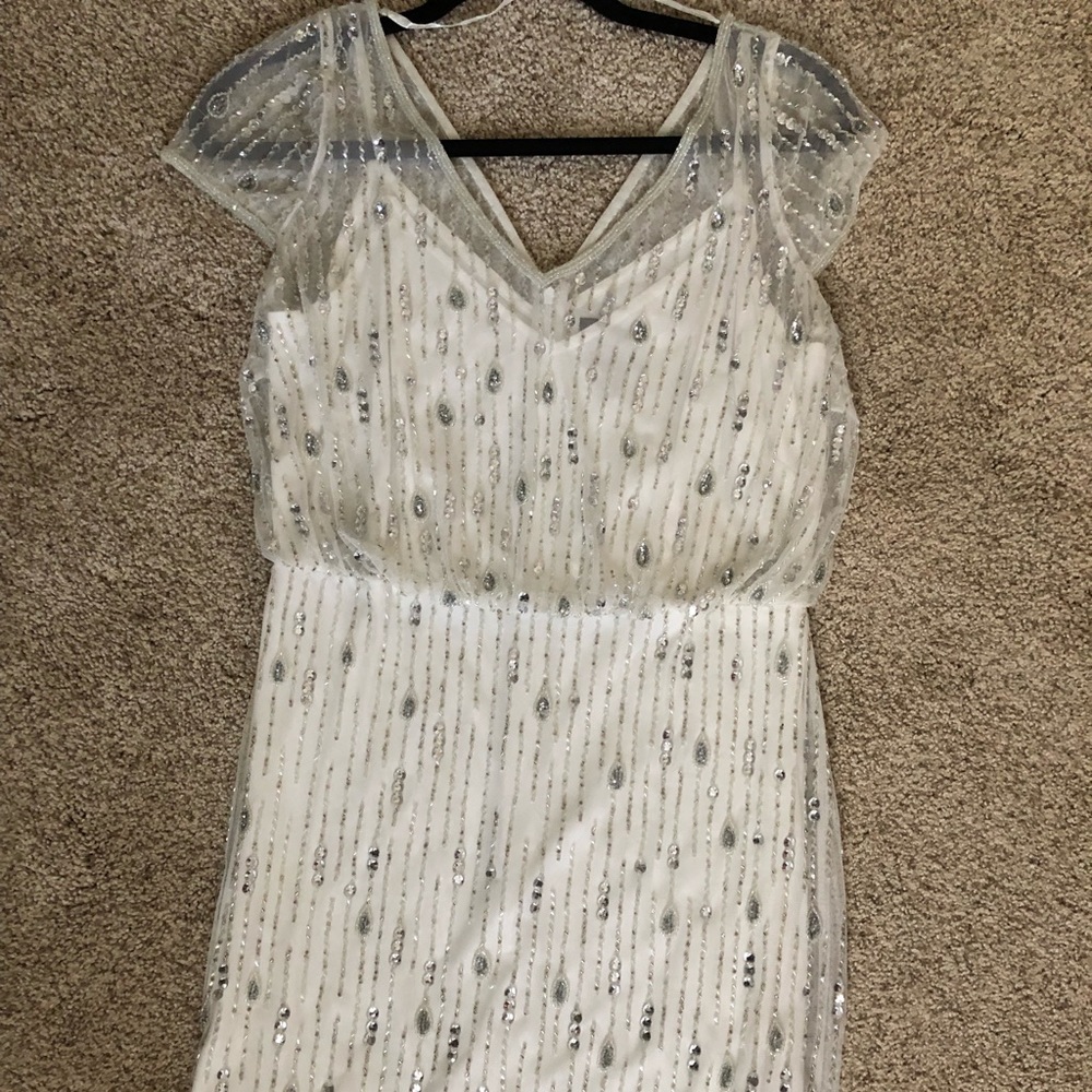 White beaded cocktail dress - Picture 1 of 4